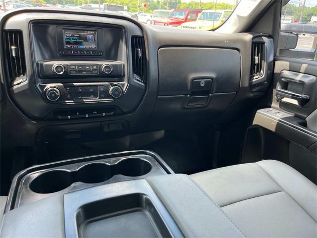 Photo of 2016 Summit White Chevrolet Silverado 3500