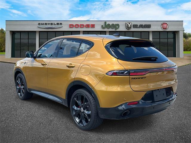 Photo of 2024 Acapulco Gold Dodge Hornet