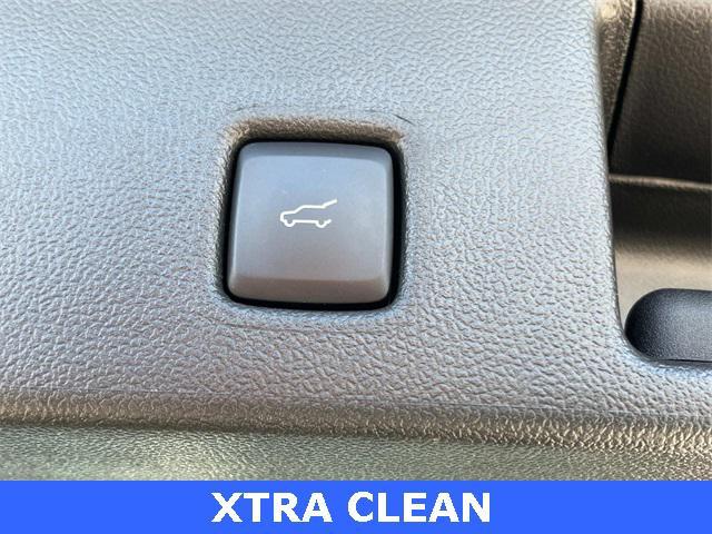 Photo of 2022 Carbonized Gray Metallic Ford Escape