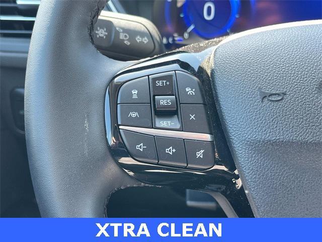 Photo of 2022 Carbonized Gray Metallic Ford Escape