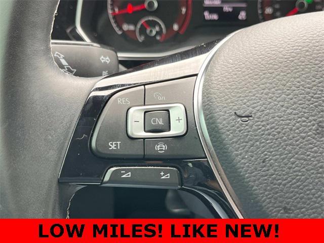 Photo of 2021 Platinum Gray Metallic Volkswagen Jetta