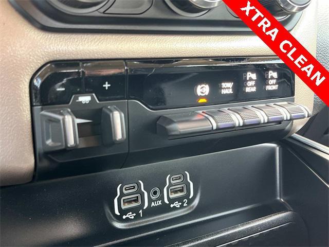 Photo of 2021 Billet Silver Metallic Clearcoat RAM 2500