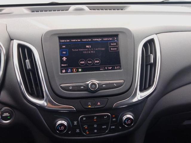 Photo of 2023 Summit White Chevrolet Equinox