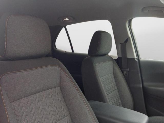 Photo of 2023 Summit White Chevrolet Equinox