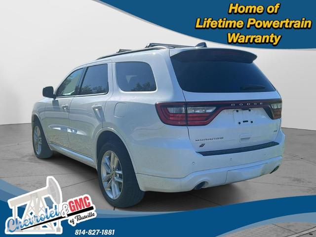 Photo of 2023 White Knuckle Clearcoat Dodge Durango