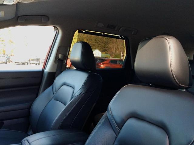 Photo of 2024 Scarlet Ember Nissan Pathfinder