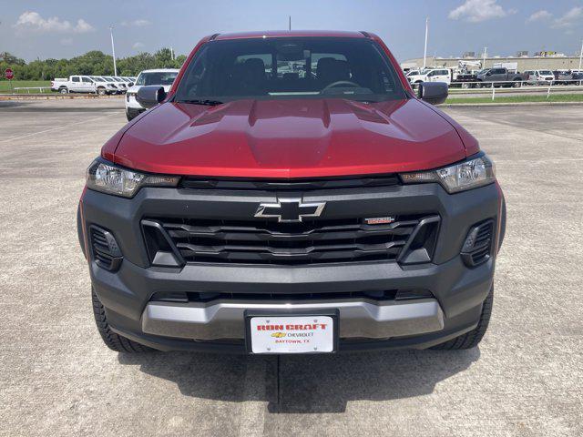 Photo of 2025 Radiant Red Tintcoat Chevrolet Colorado