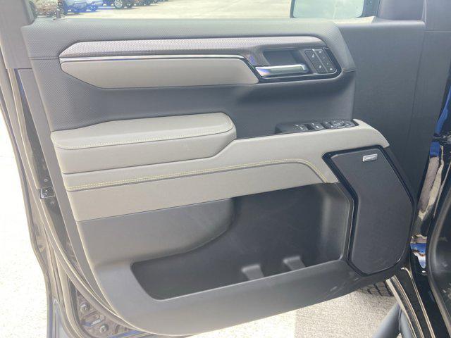 Photo of 2025 Black Chevrolet Silverado 1500