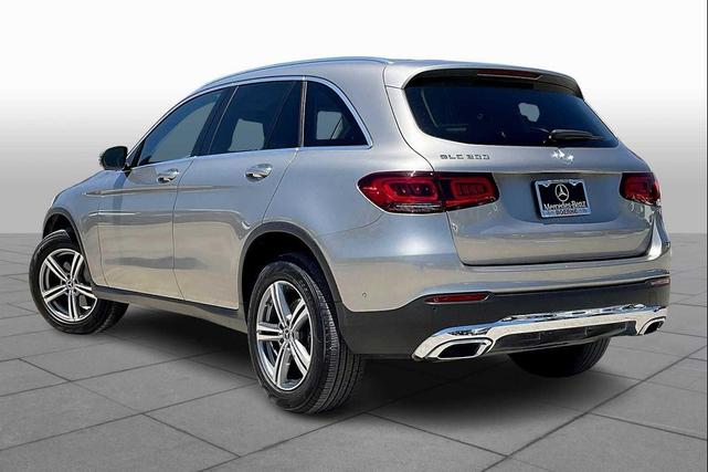 Photo of 2022 Mojave Silver Metallic Mercedes-Benz GLC 300
