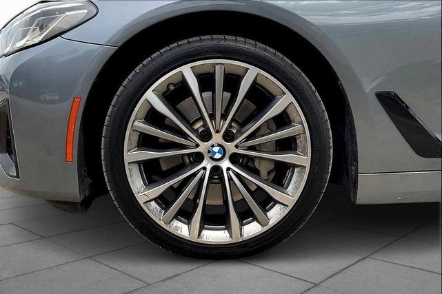 Photo of 2021 Bluestone Metallic BMW 530