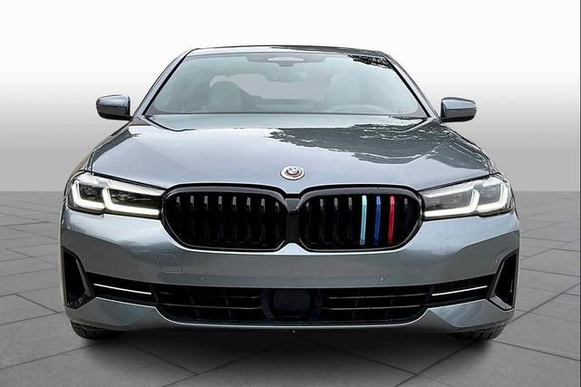 Photo of 2021 Bluestone Metallic BMW 530