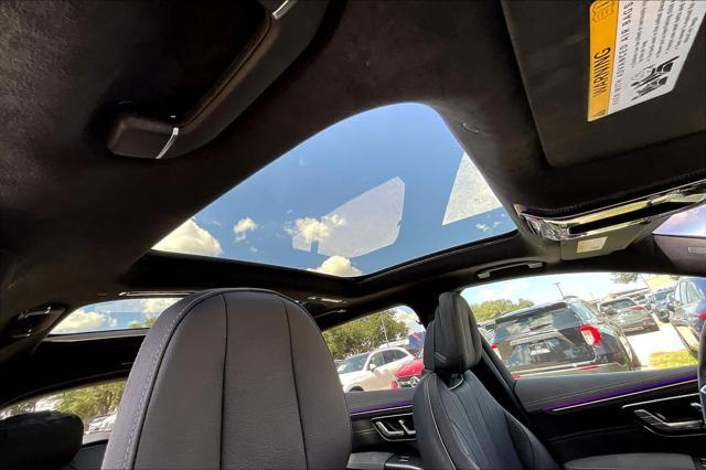 Photo of 2023 Selenite Grey Metallic Mercedes-Benz EQS 580