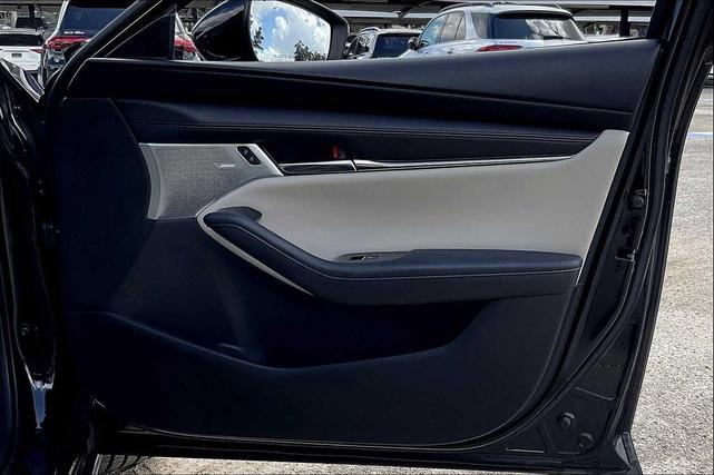 Photo of 2021 Jet Black Mica Mazda Mazda3