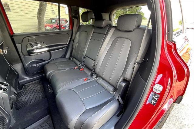 Photo of 2025 MANUFAKTUR Patagonia Red Metallic Mercedes-Benz GLB 250