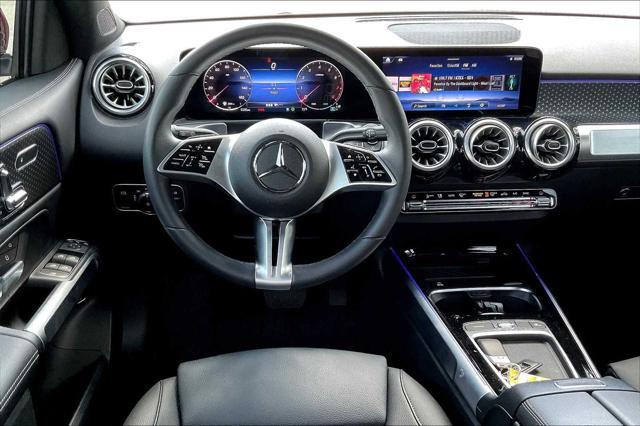 Photo of 2025 MANUFAKTUR Patagonia Red Metallic Mercedes-Benz GLB 250