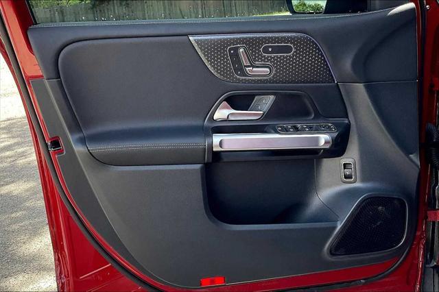 Photo of 2025 MANUFAKTUR Patagonia Red Metallic Mercedes-Benz GLB 250