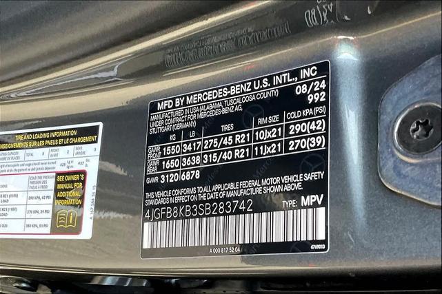 Photo of 2025 Gray Mercedes-Benz AMG GLE 63