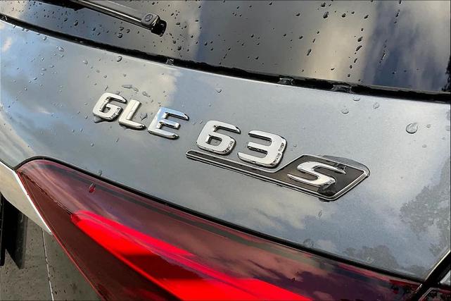 Photo of 2025 Gray Mercedes-Benz AMG GLE 63