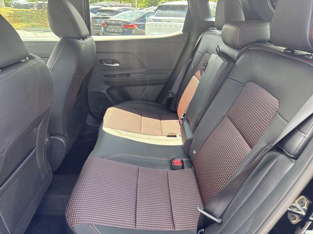 Photo of 2025 Super Black Nissan Kicks