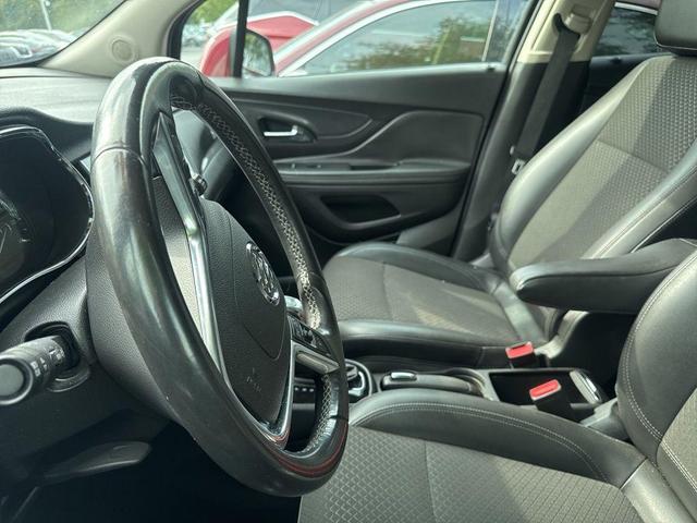 Photo of 2018 Winterberry Red Metallic Buick Encore