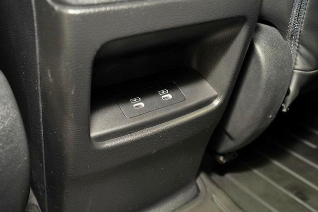 Photo of 2023 Crystal Black Pearl Honda CR-V Hybrid