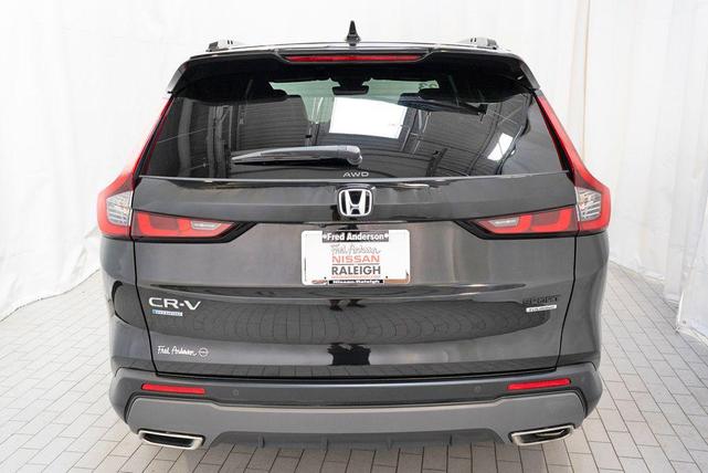 Photo of 2023 Crystal Black Pearl Honda CR-V Hybrid