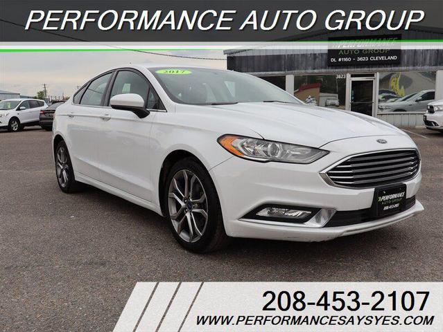 Photo of 2017 Oxford White Ford Fusion
