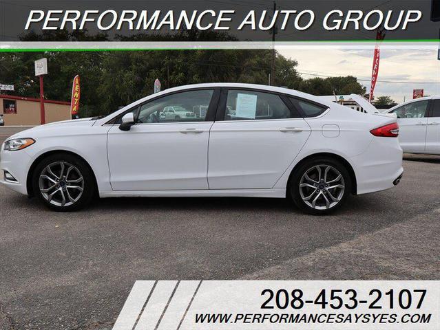 Photo of 2017 Oxford White Ford Fusion