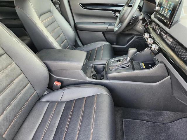 Photo of 2024 Crystal Black Pearl Honda CR-V Hybrid
