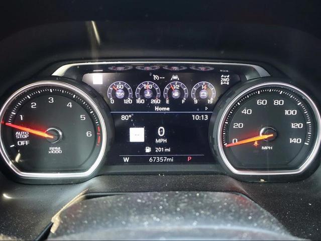 Photo of 2021 Black Chevrolet Suburban