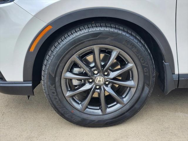 Photo of 2026 Platinum White Pearl Honda CR-V