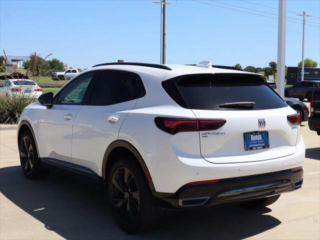 Photo of 2024 Summit White Buick Envision