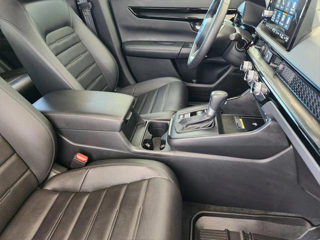 Photo of 2024 Canyon River Blue Metallic Honda CR-V