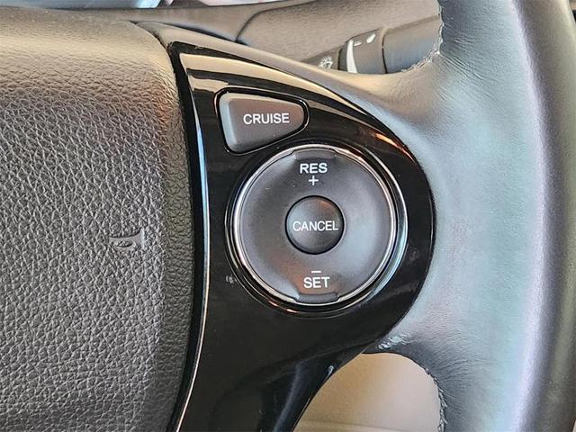 Photo of 2017 Basque Red Pearl II Honda Accord