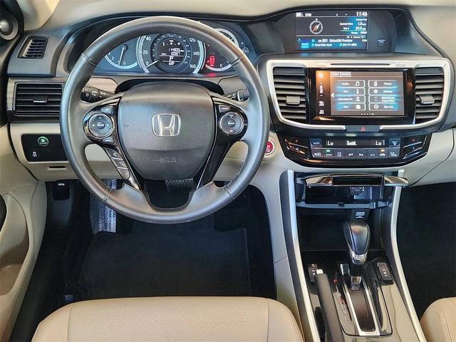 Photo of 2017 Basque Red Pearl II Honda Accord