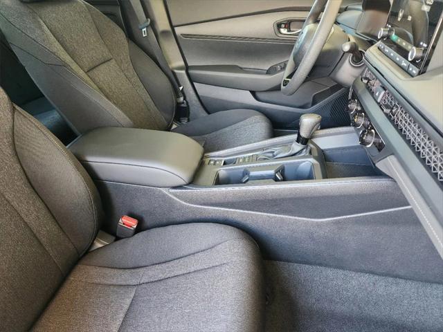 Photo of 2025 Solar Silver Honda Accord