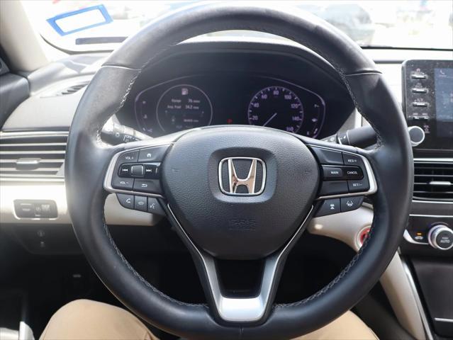 Photo of 2018 Champagne Frost Pearl Honda Accord