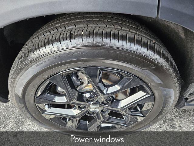 Photo of 2024 Crystal Black Pearl Honda HR-V