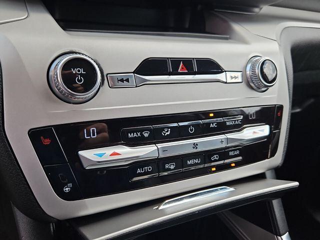 Photo of 2020 Magnetic Ford Explorer