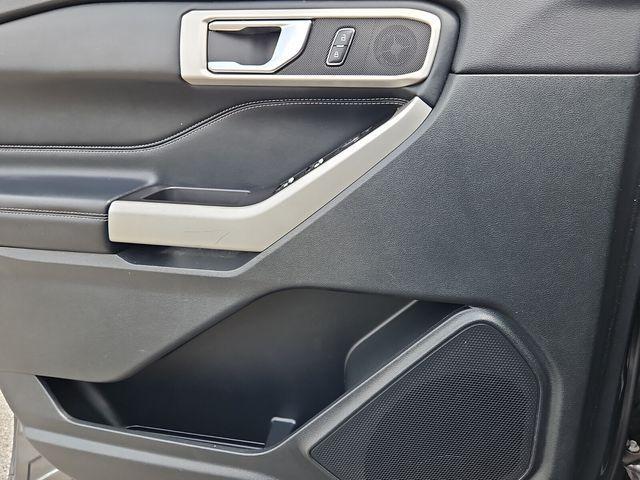 Photo of 2020 Magnetic Ford Explorer