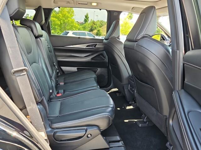 Photo of 2022 Mineral Black INFINITI QX60