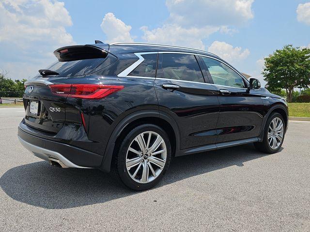Photo of 2022 Mineral Black INFINITI QX50