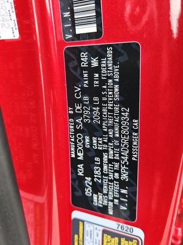 Photo of 2024 Currant Red Kia Forte