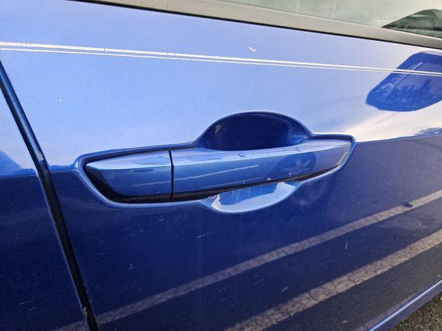 Photo of 2020 Aegean Blue Honda Civic