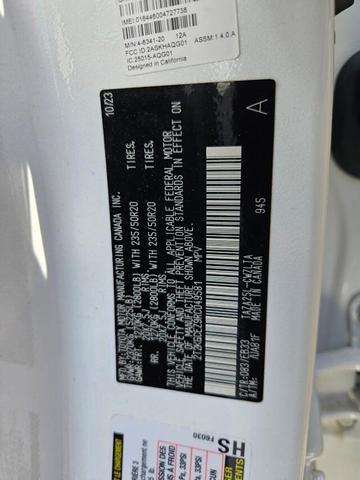 Photo of 2024 Eminent White Pearl Lexus NX 350