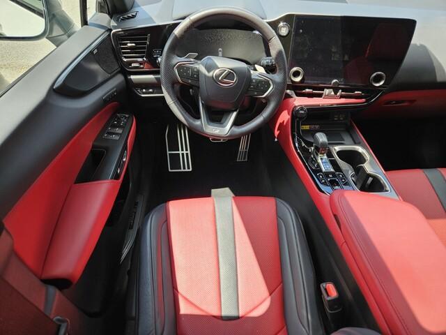 Photo of 2024 Eminent White Pearl Lexus NX 350