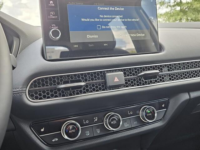 Photo of 2026 Platinum Honda HR-V