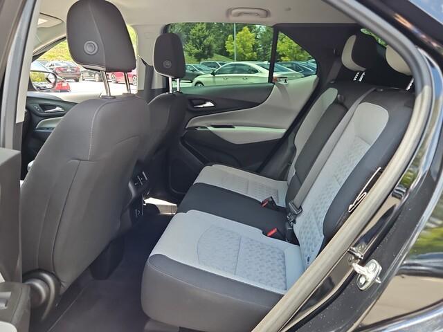 Photo of 2024 Mosaic Black Metallic Chevrolet Equinox