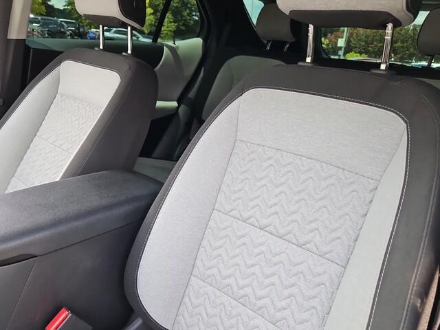 Photo of 2024 Mosaic Black Metallic Chevrolet Equinox