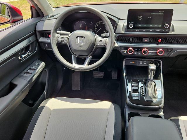 Photo of 2024 Silver Honda CR-V